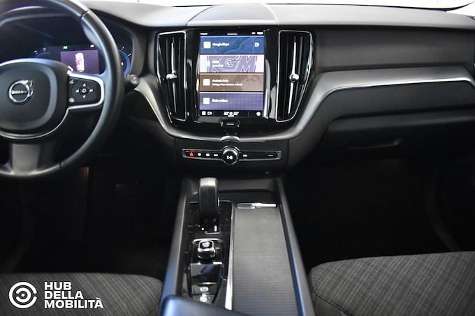 VOLVO XC60 B4 (d) automatico Core